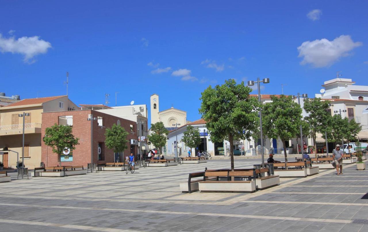 Archimede, Appartamento Con Vista In Centro A Marina Di Ragusa Extérieur photo